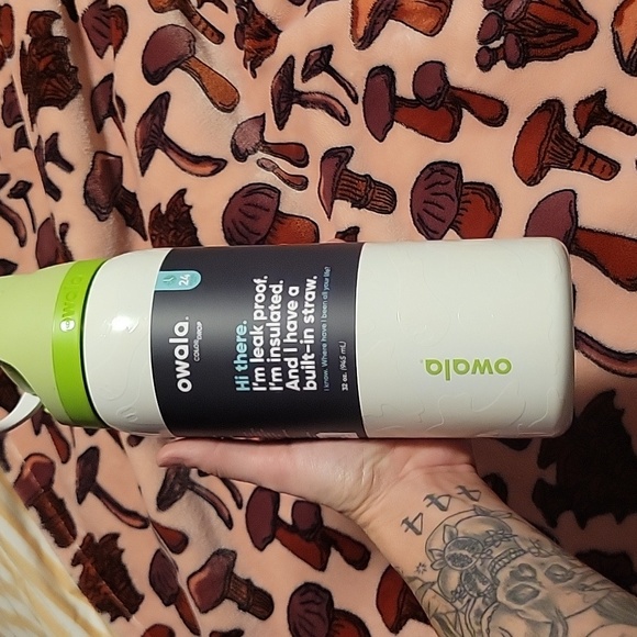 Brand new Owala Boo Yah - Picture 3 of 3